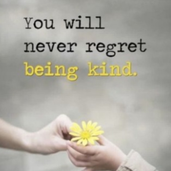 Meet your Posher, Donna - Picture 3 of 6